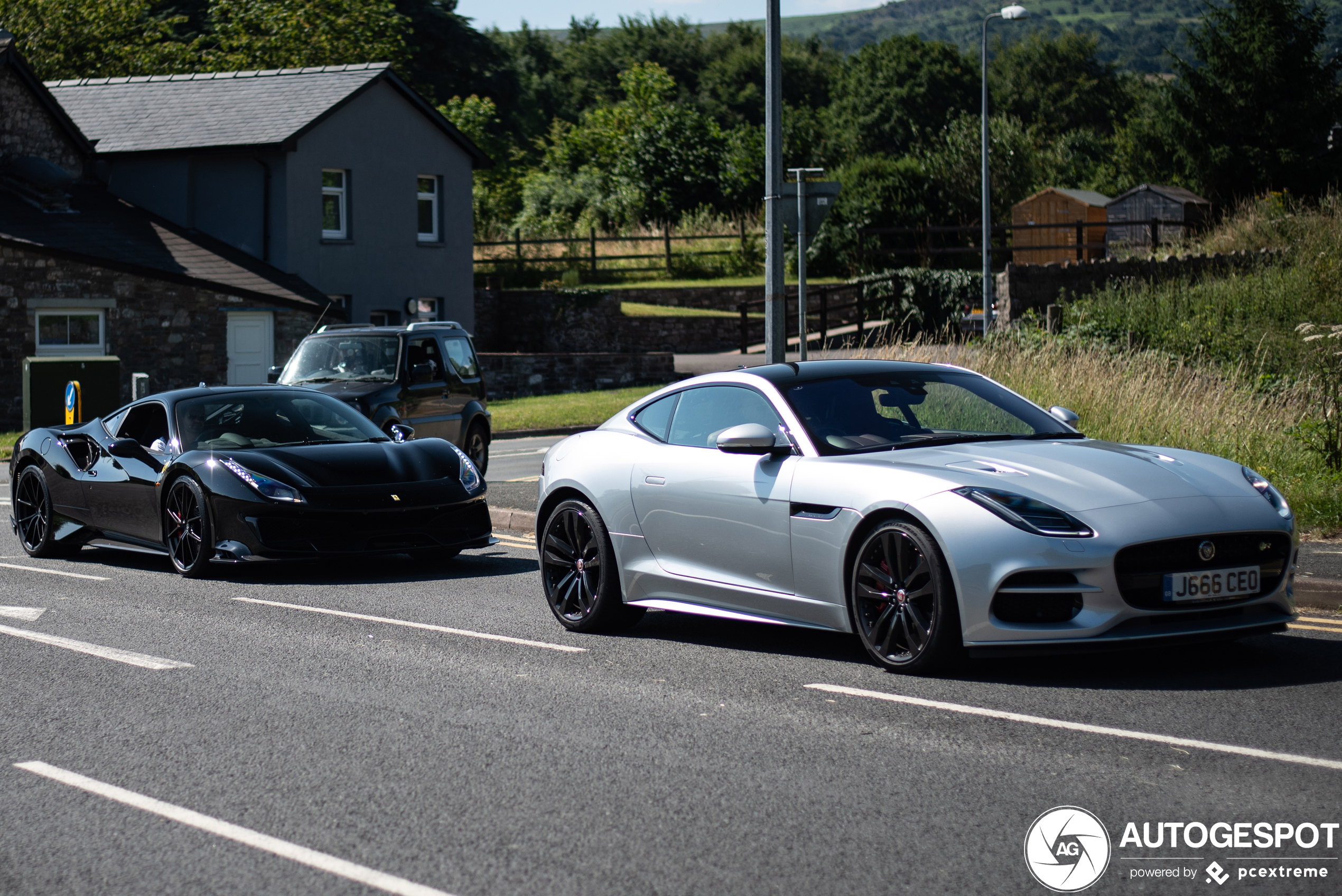 Jaguar F-TYPE R Coupé 2017