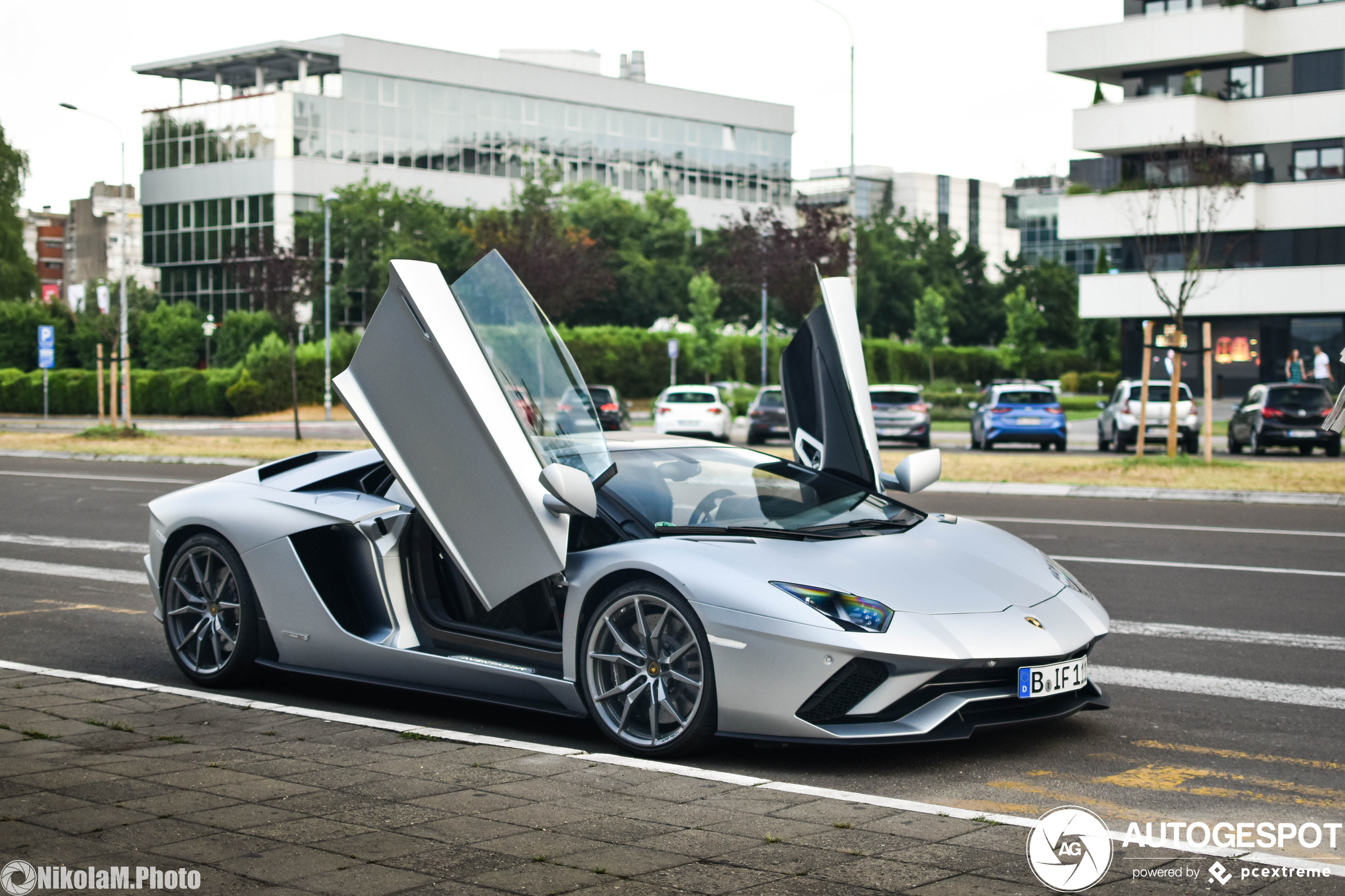 Lamborghini Aventador S LP740-4 Roadster