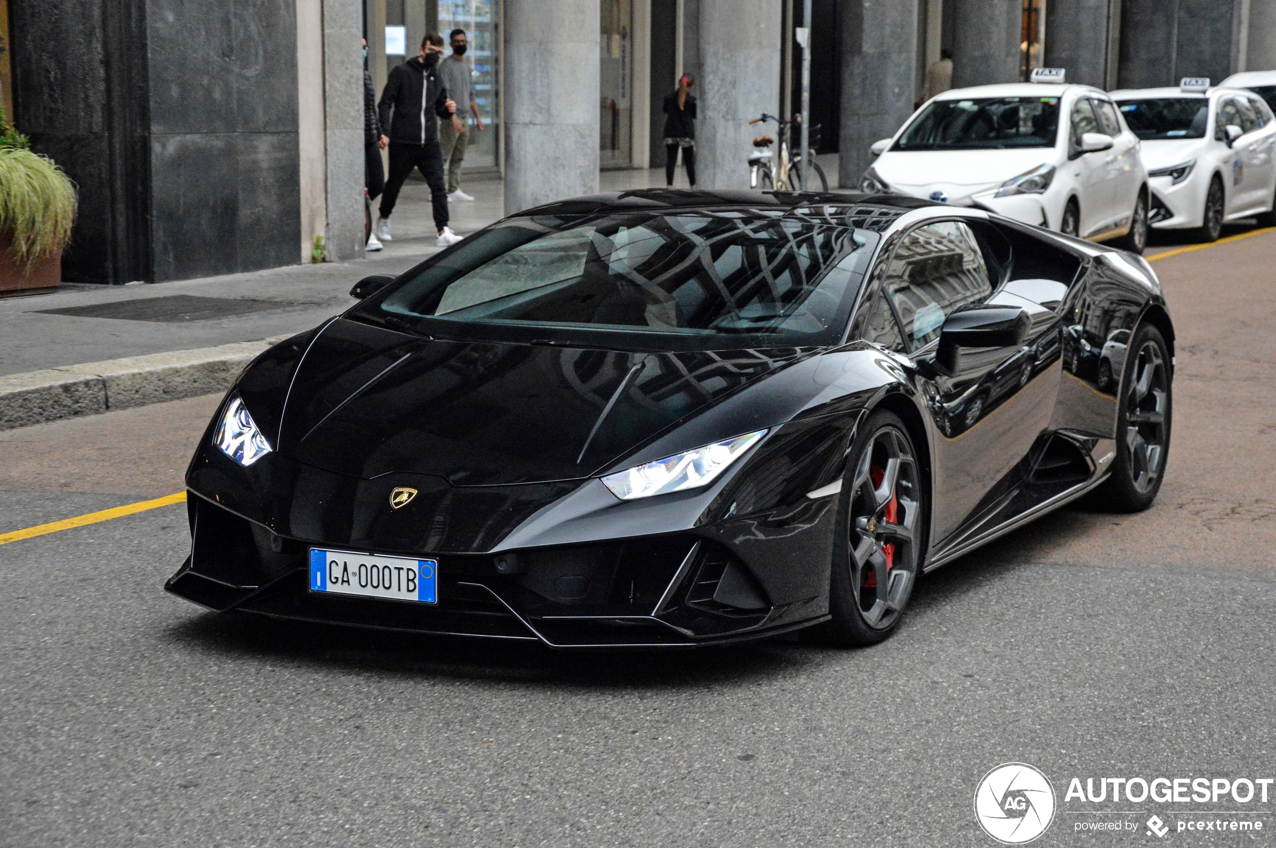 Lamborghini Huracán LP640-4 EVO