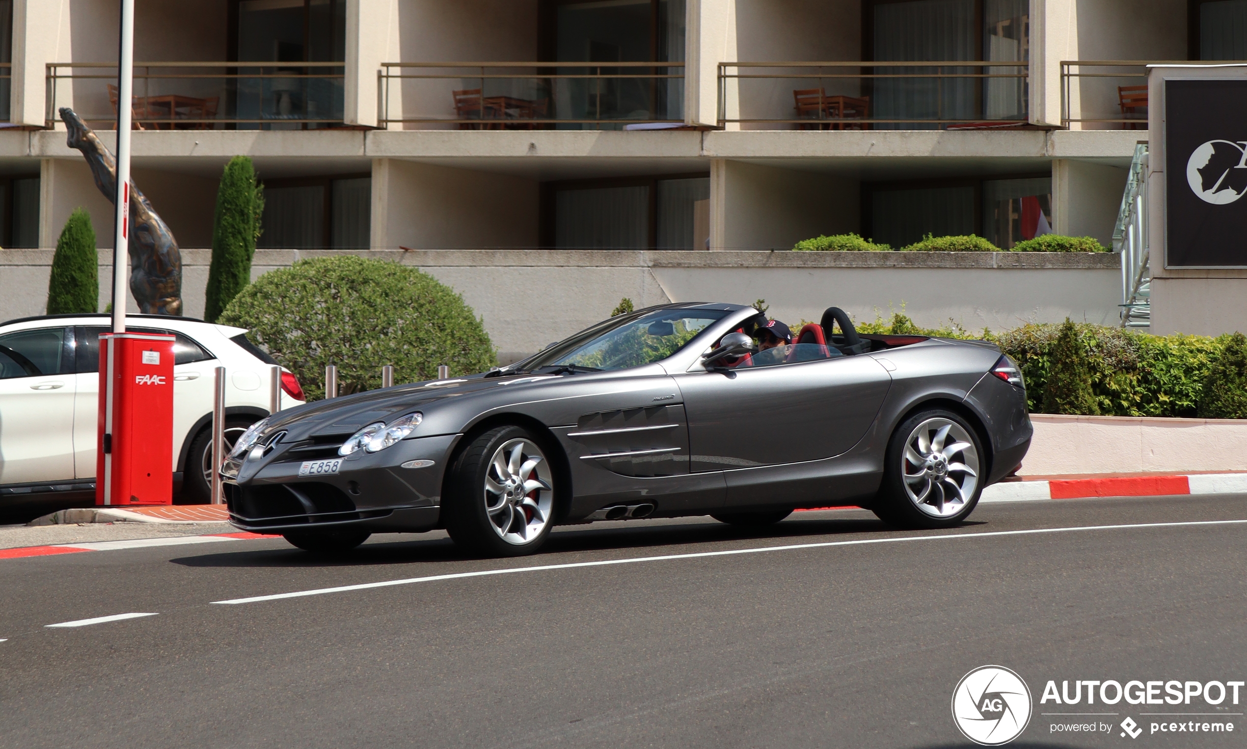 Mercedes-Benz SLR McLaren Roadster