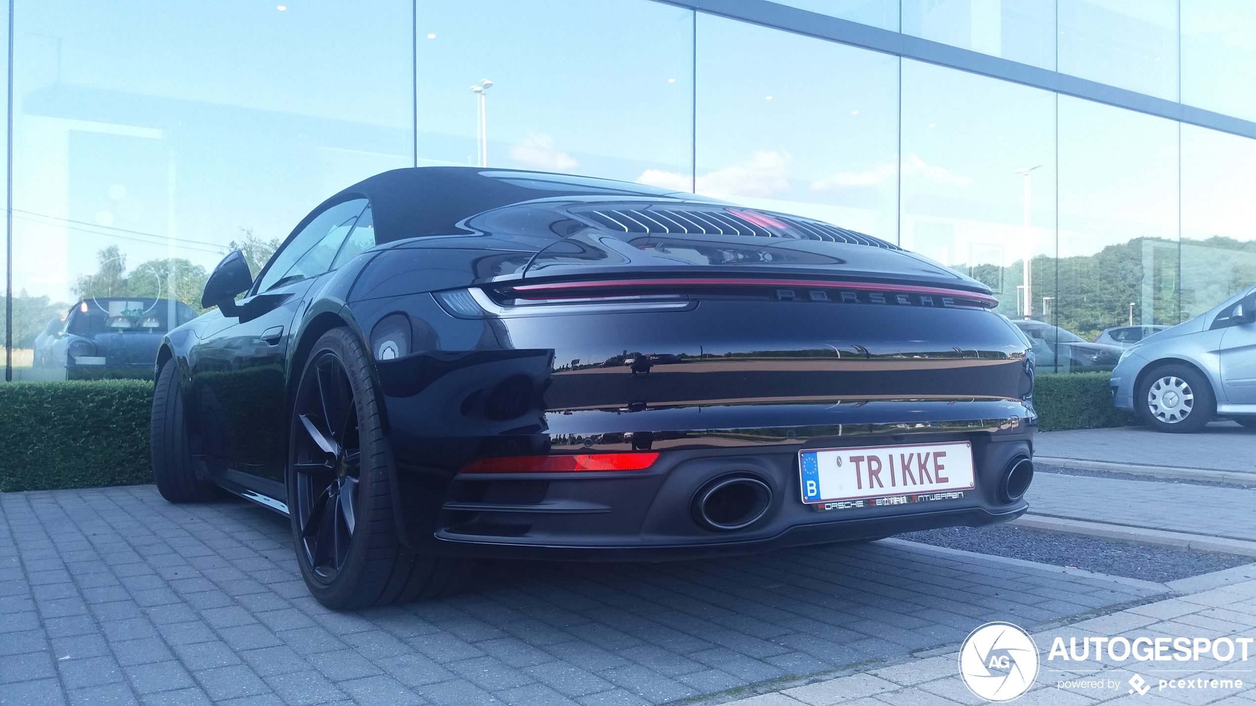 Porsche 992 Carrera 4S Cabriolet