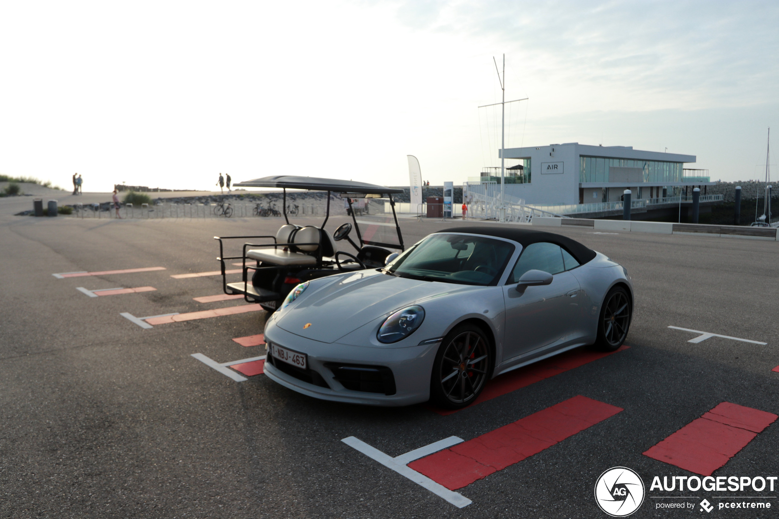 Porsche 992 Carrera 4S Cabriolet