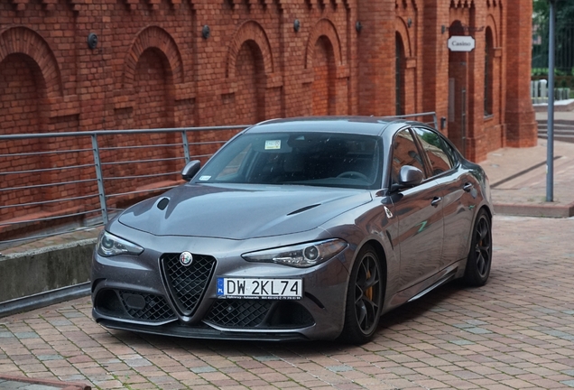 Alfa Romeo Giulia Quadrifoglio