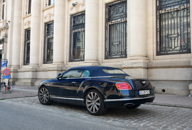 Bentley Continental GTC 2016