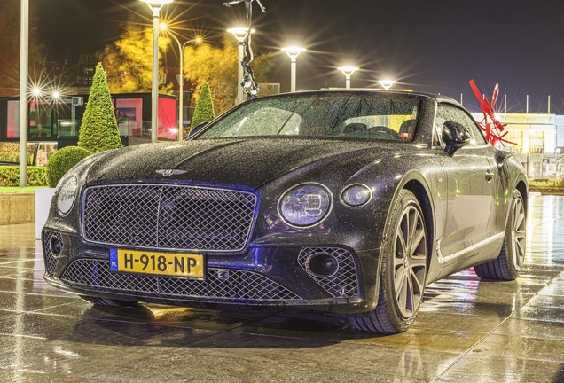 Bentley Continental GTC V8 2020