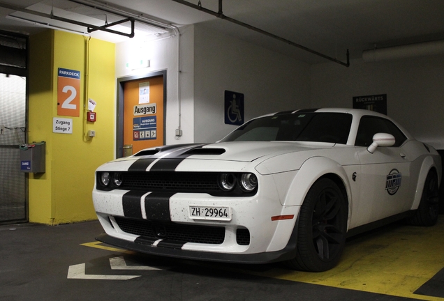 Dodge Challenger SRT Hellcat Widebody