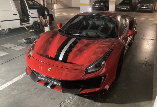 Ferrari 488 Pista