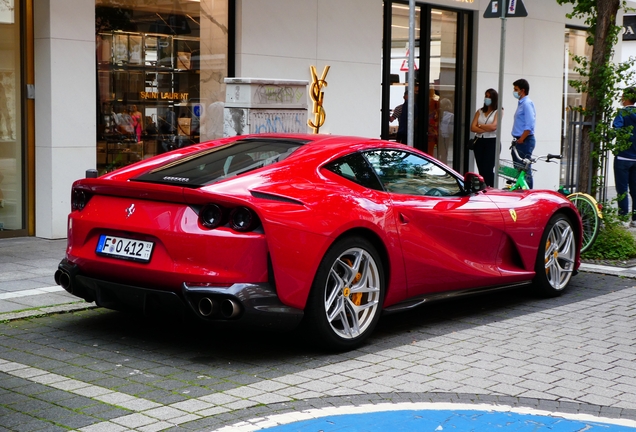 Ferrari 812 Superfast