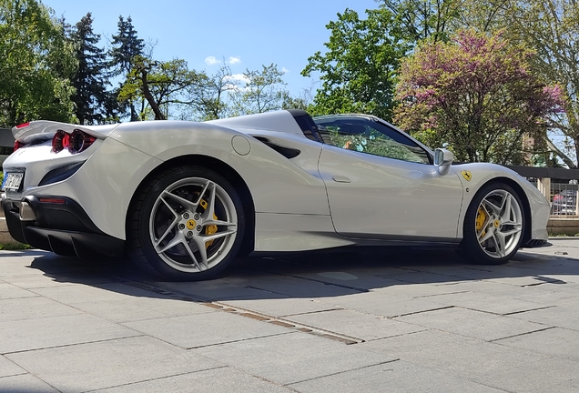 Ferrari F8 Spider