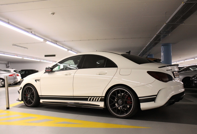 Mercedes-Benz CLA 45 AMG C117