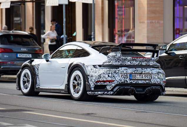 Porsche TechArt 992 GT Street R