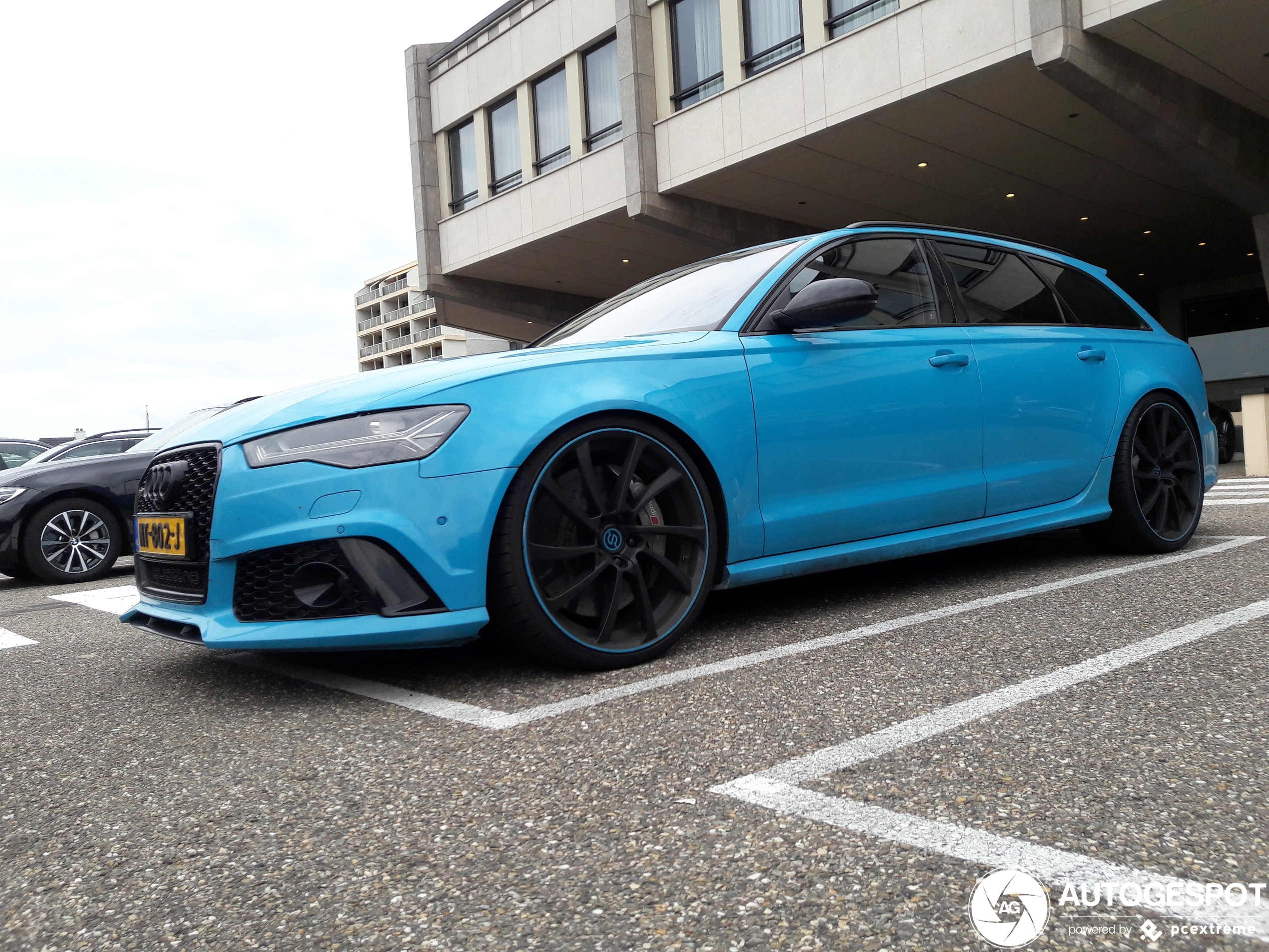 Audi RS6 Avant C7 2015