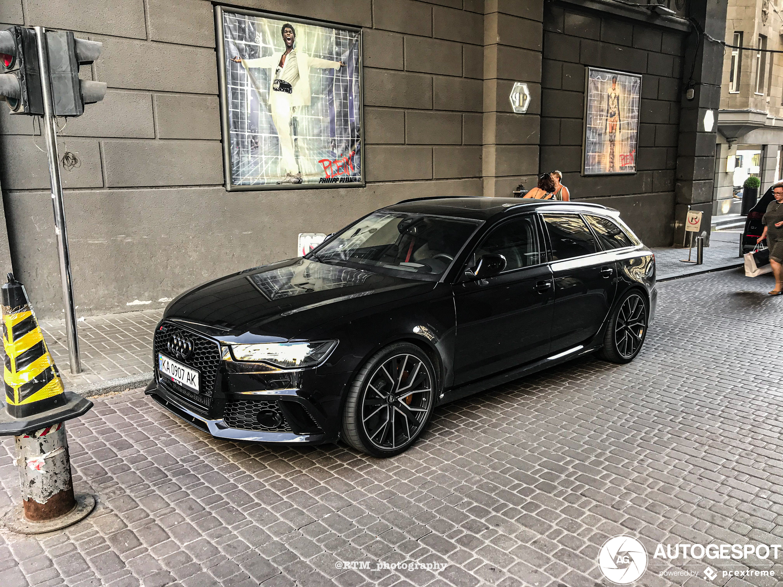 Audi RS6 Avant C7 2015