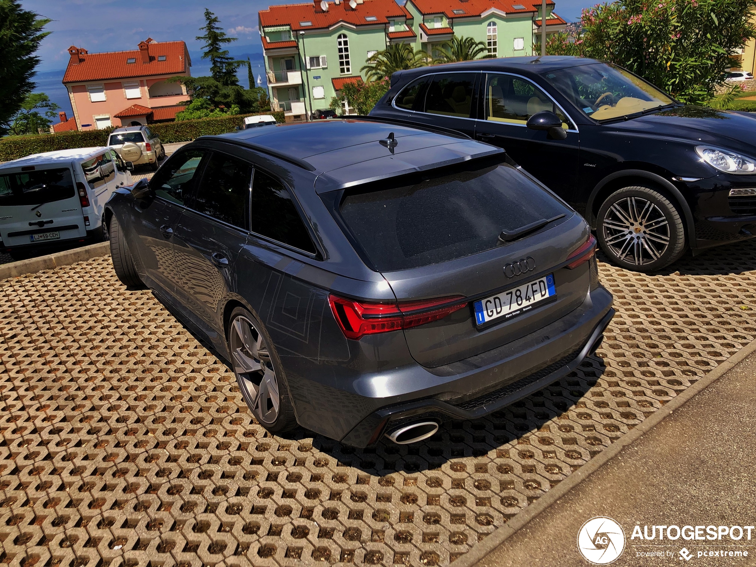 Audi RS6 Avant C8