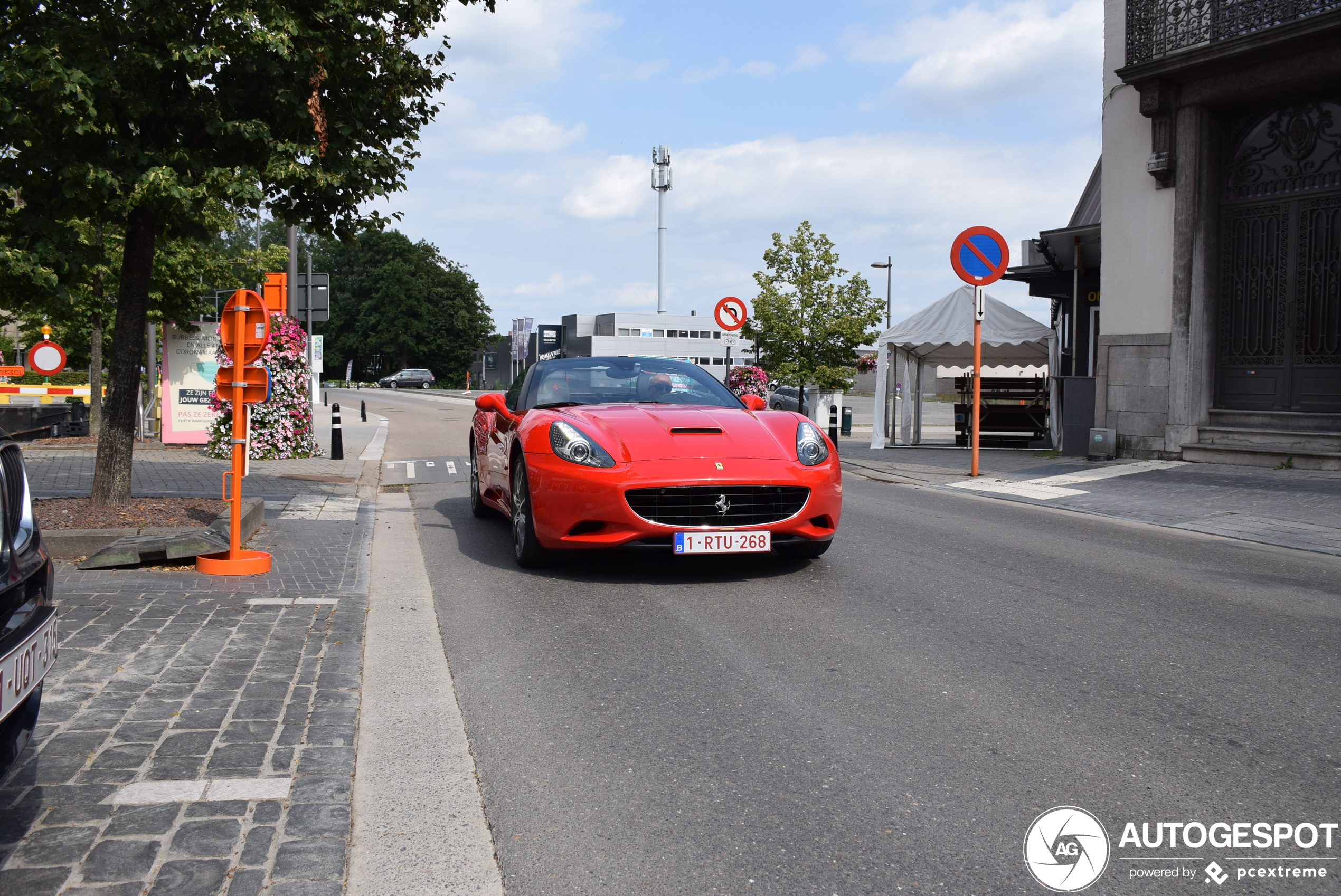 Ferrari California