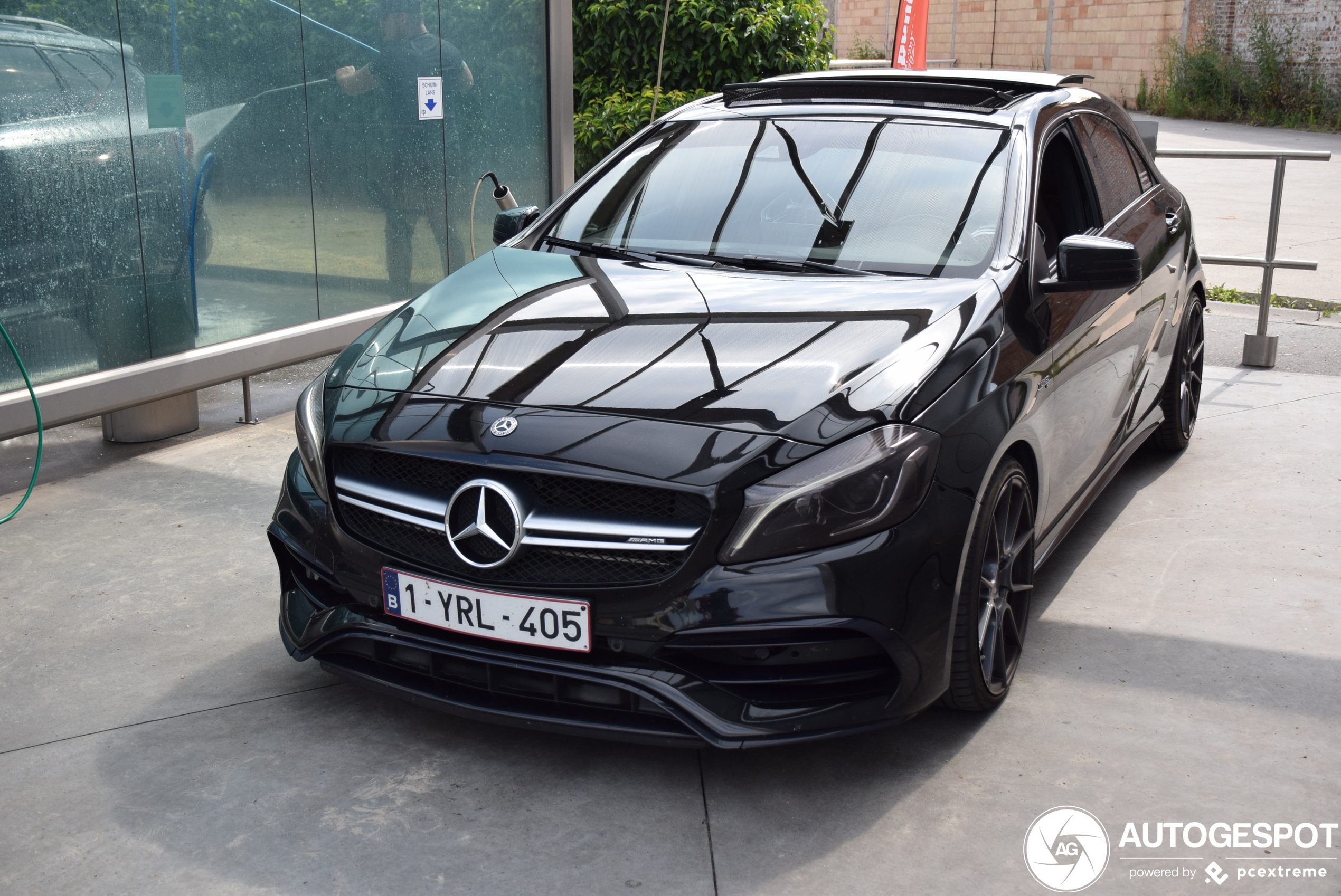 Mercedes-AMG A 45 W176 2015