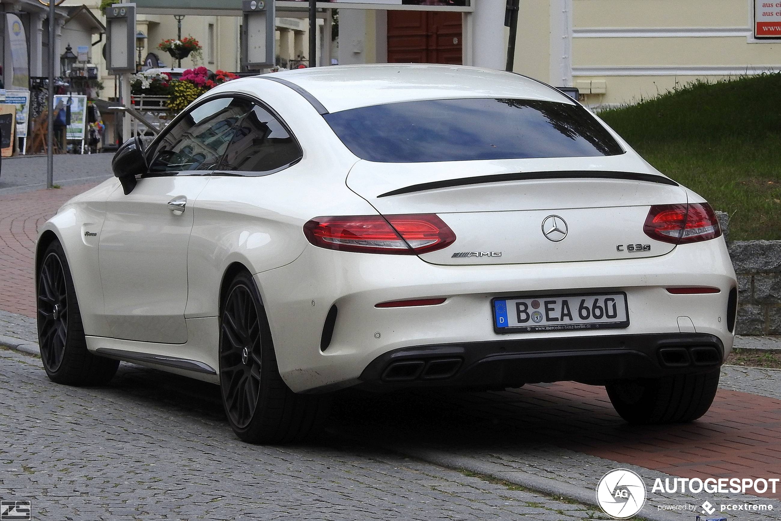 Mercedes-AMG C 63 S Coupé C205