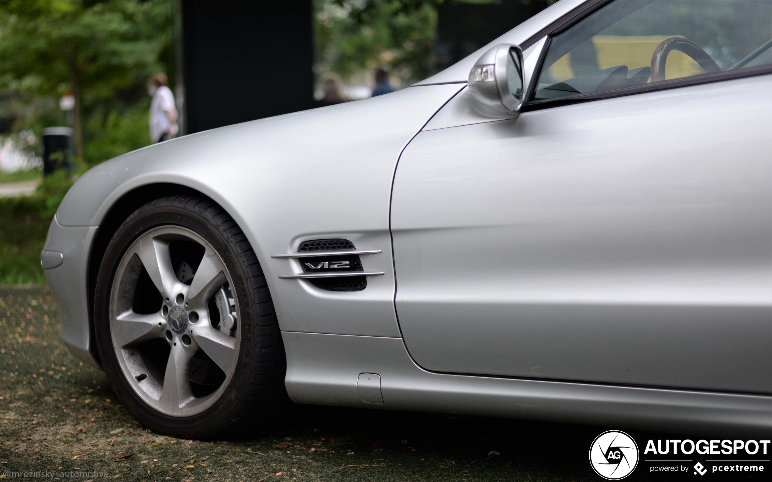 Mercedes-Benz SL 600 R230