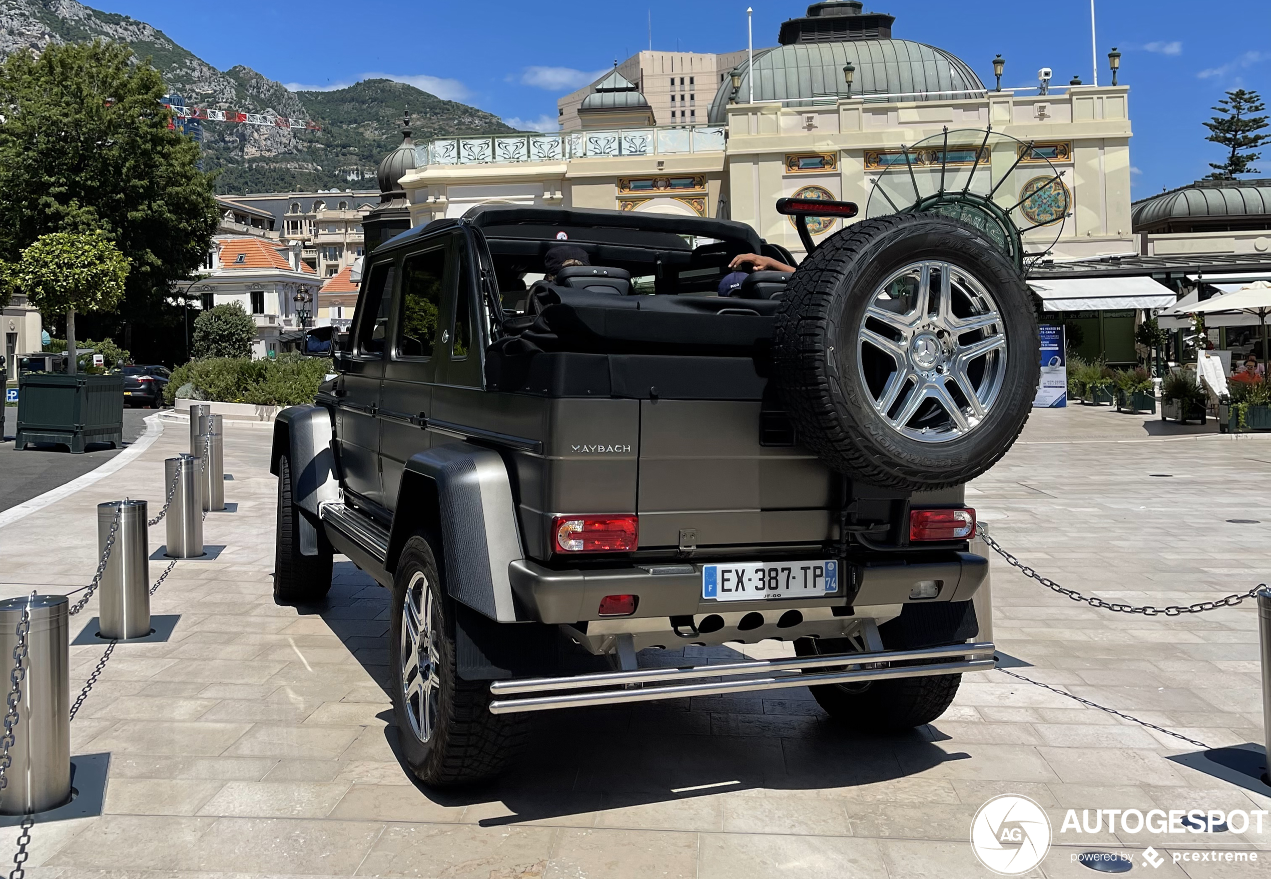 Baas boven baas: Mercedes-Maybach G 650 Landaulet