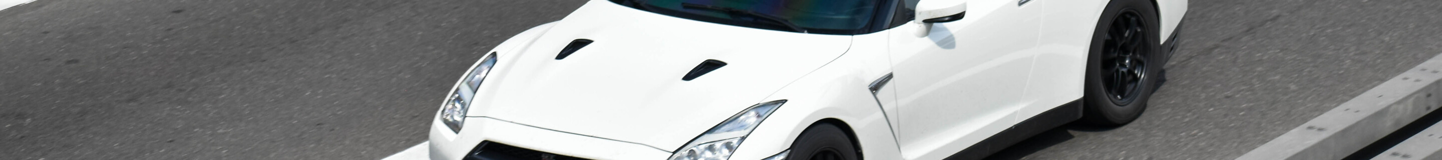 Nissan GT-R 2012 AMS Performance Alpha 12