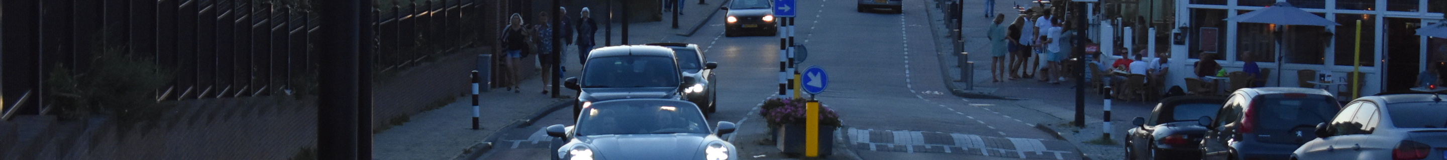 Porsche 992 Carrera 4S Cabriolet