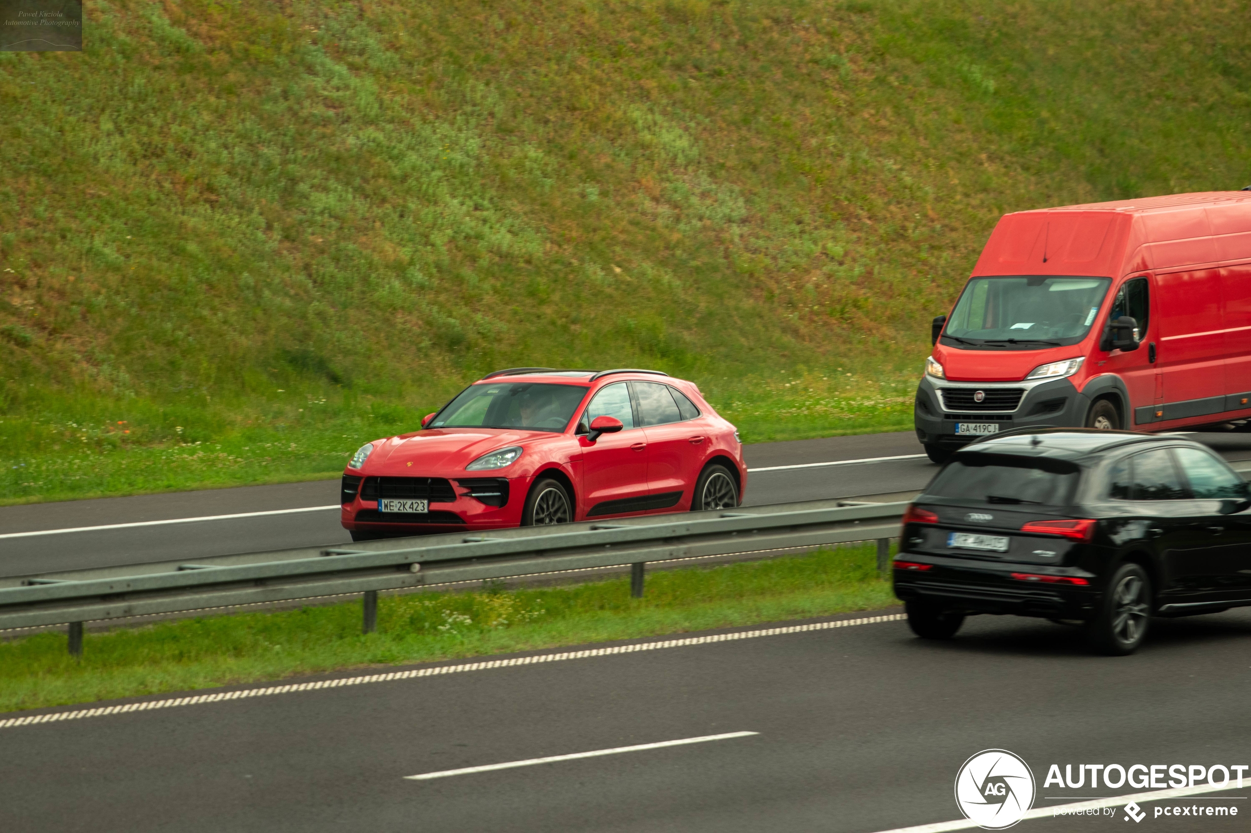 Porsche 95B Macan GTS MkII