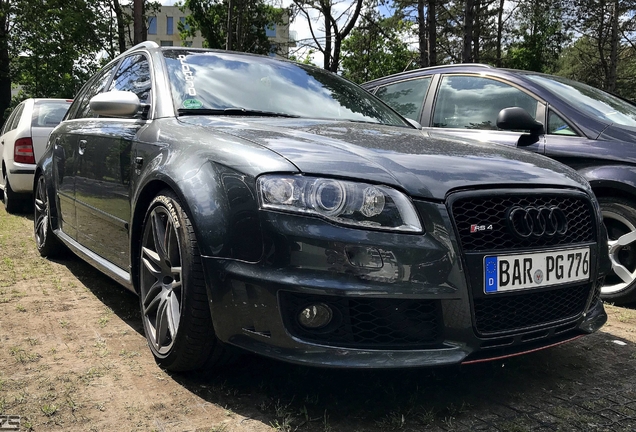 Audi RS4 Avant B7