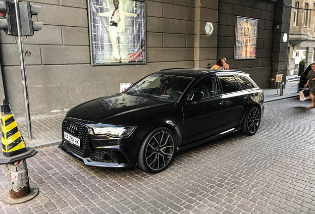 Audi RS6 Avant C7 2015