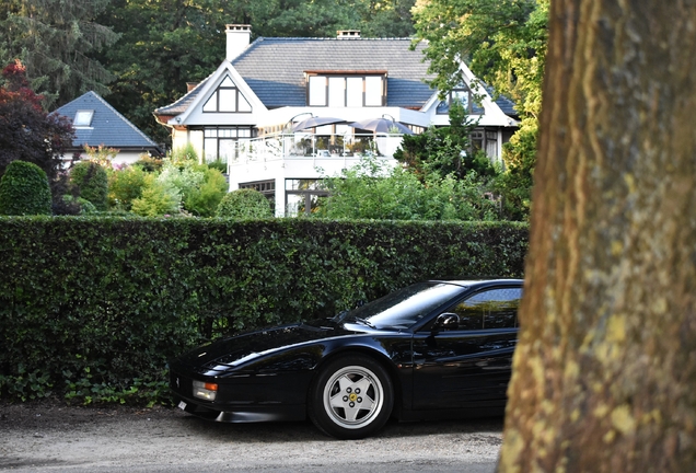 Ferrari Testarossa