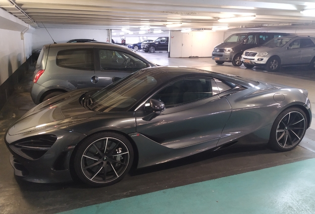 McLaren 720S Spider