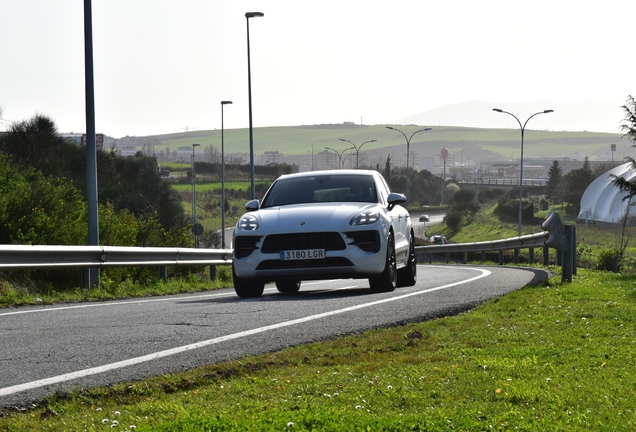 Porsche 95B Macan GTS MkII