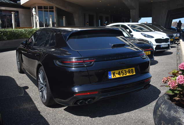 Porsche 971 Panamera GTS Sport Turismo