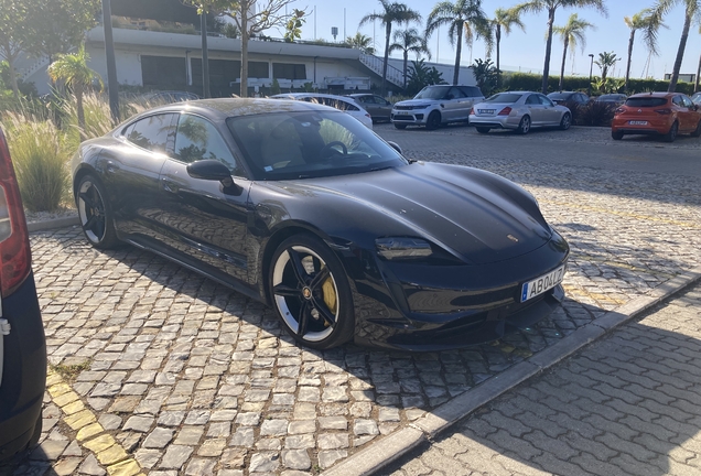 Porsche Taycan Turbo S