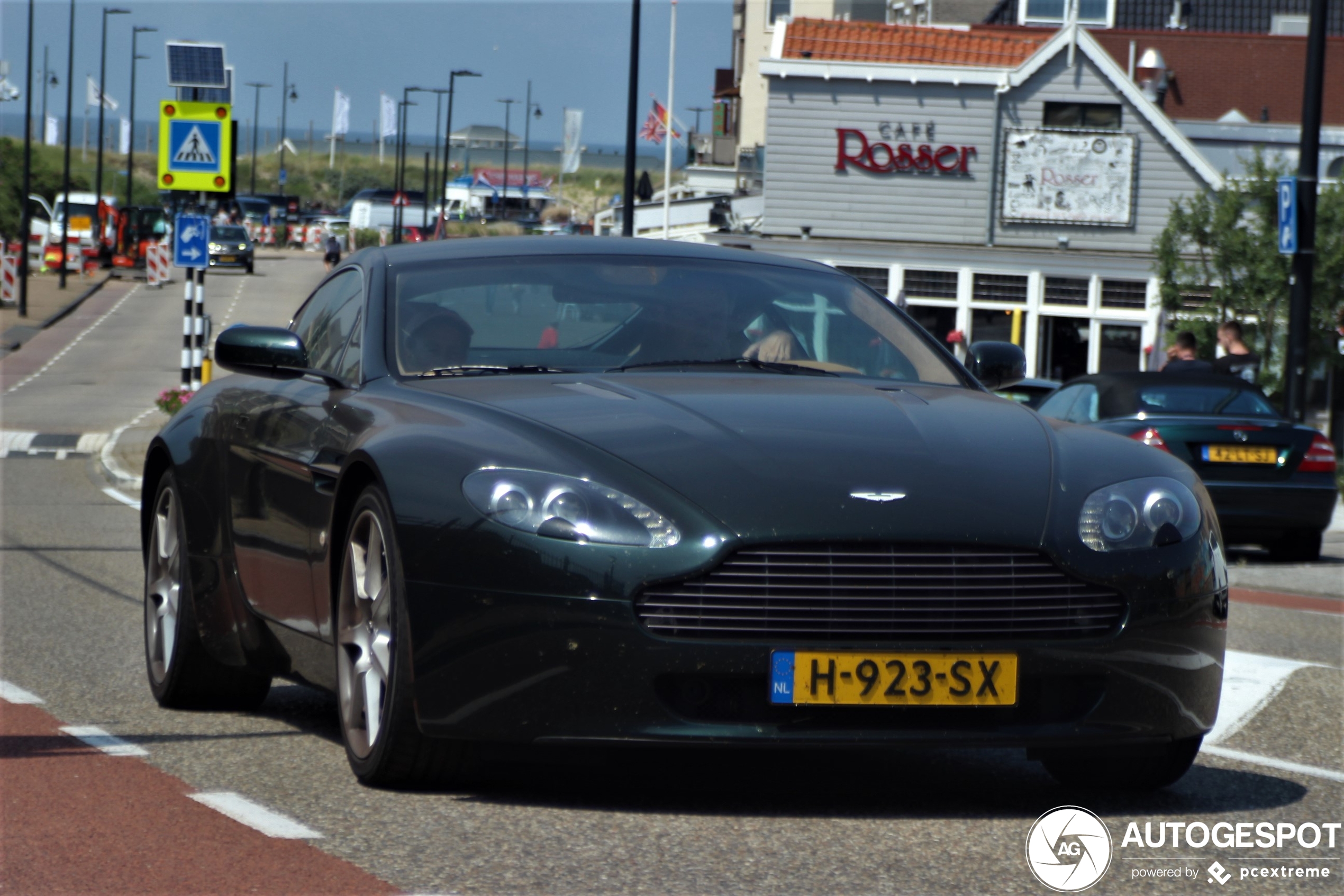 Aston Martin V8 Vantage