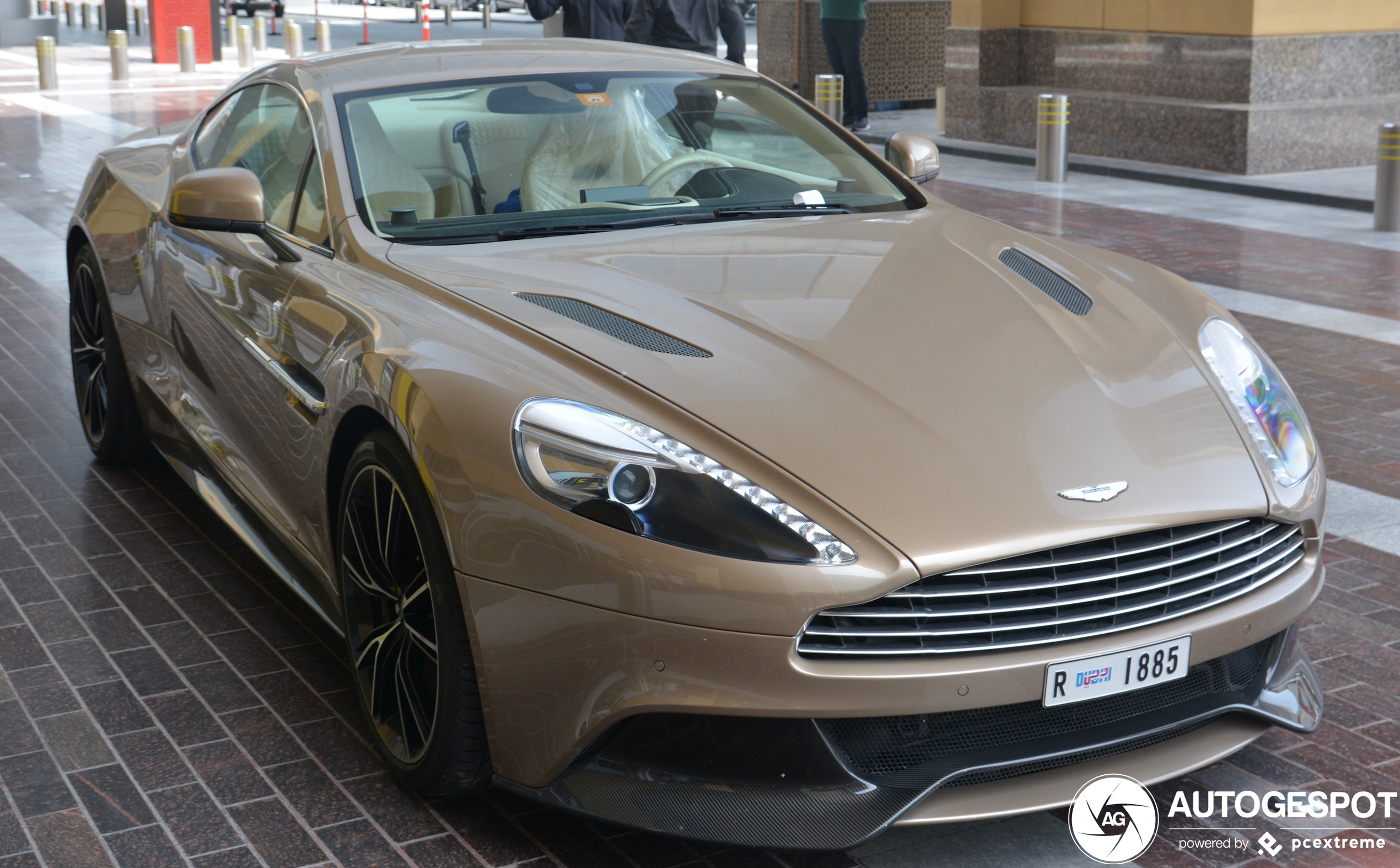 Aston Martin Vanquish 2013