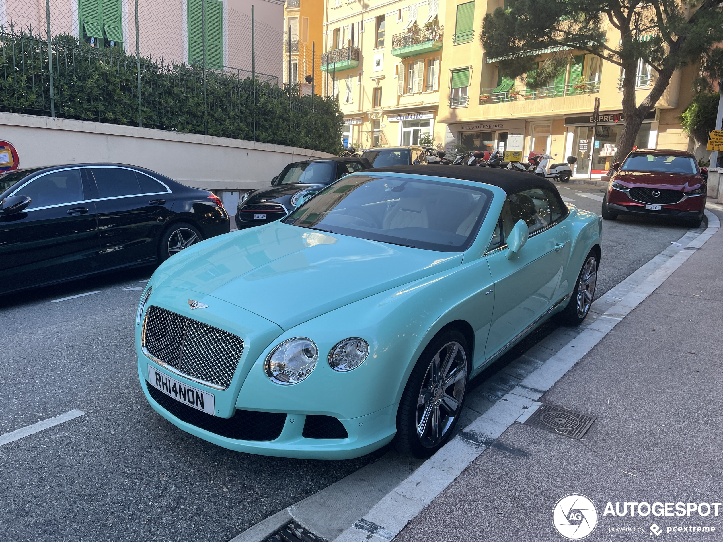 Bentley Continental GTC 2012