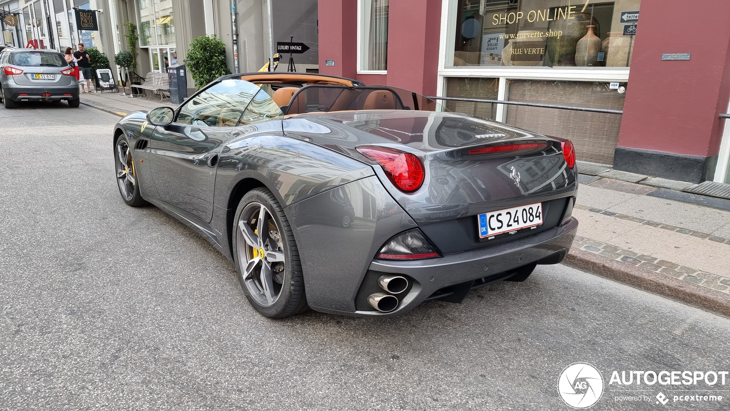 Ferrari California