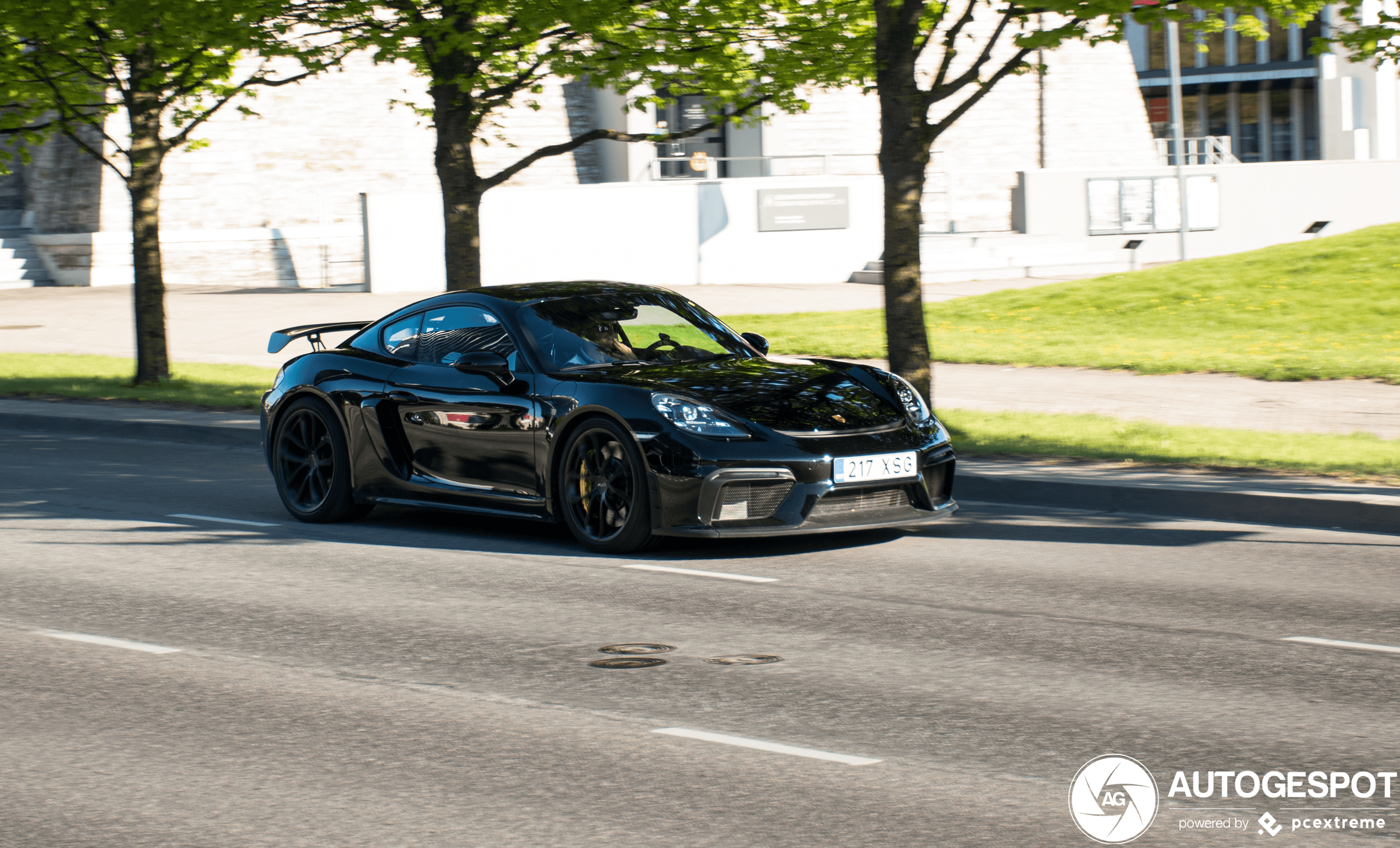 Porsche 718 Cayman GT4