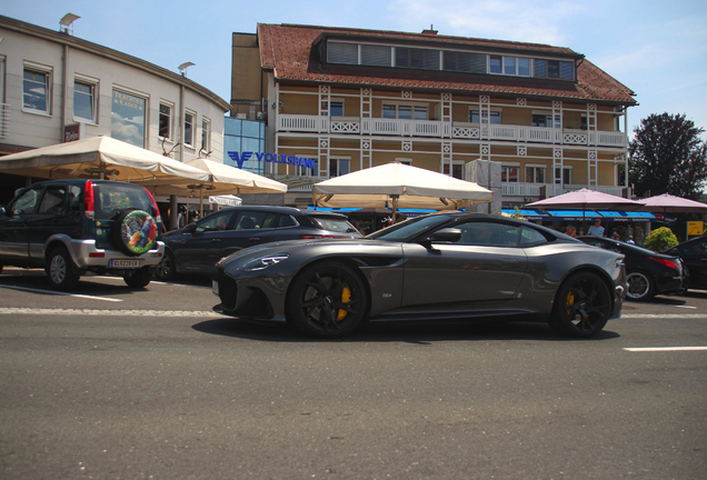 Aston Martin DBS Superleggera