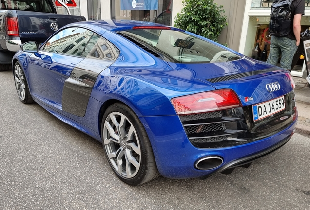 Audi R8 V10