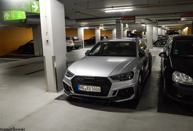 Audi RS4 Avant B9