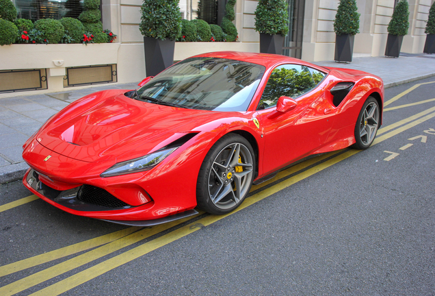 Ferrari F8 Tributo