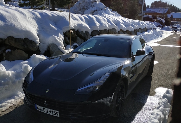 Ferrari GTC4Lusso