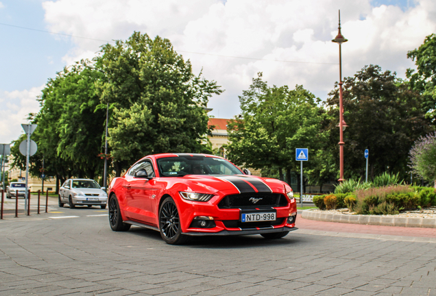 Ford Mustang GT 2015