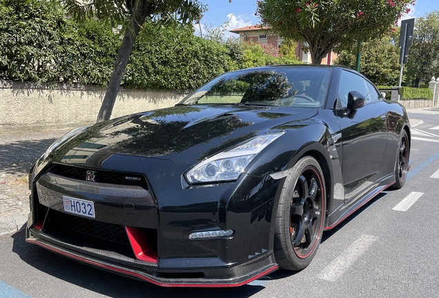 Nissan GT-R 2011 Nismo