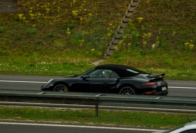 Porsche 991 Turbo S Cabriolet MkII