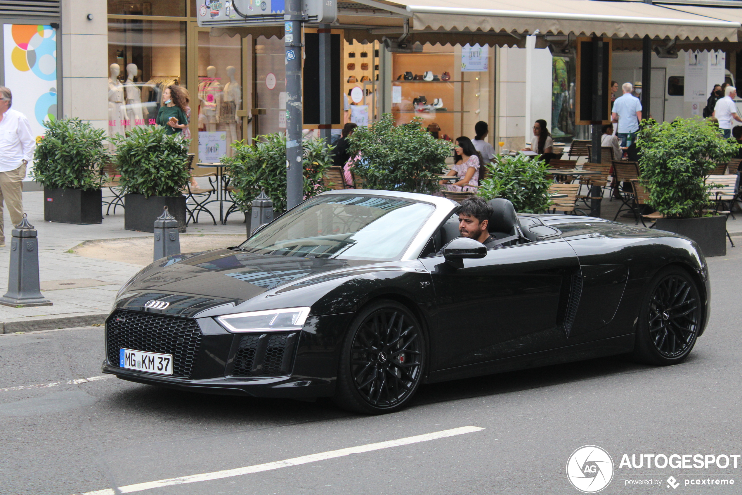 Audi R8 V10 Spyder 2016