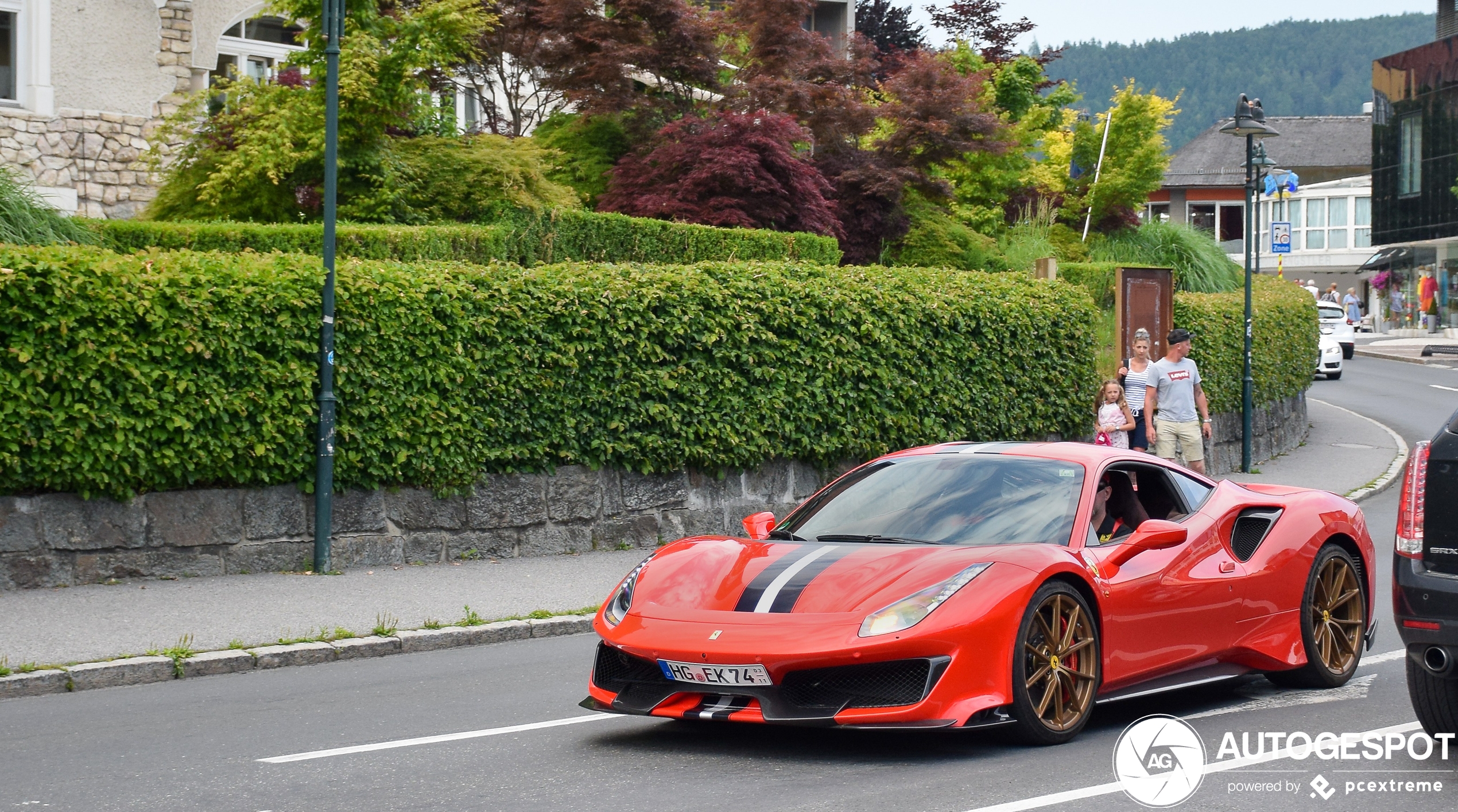 Ferrari 488 Pista