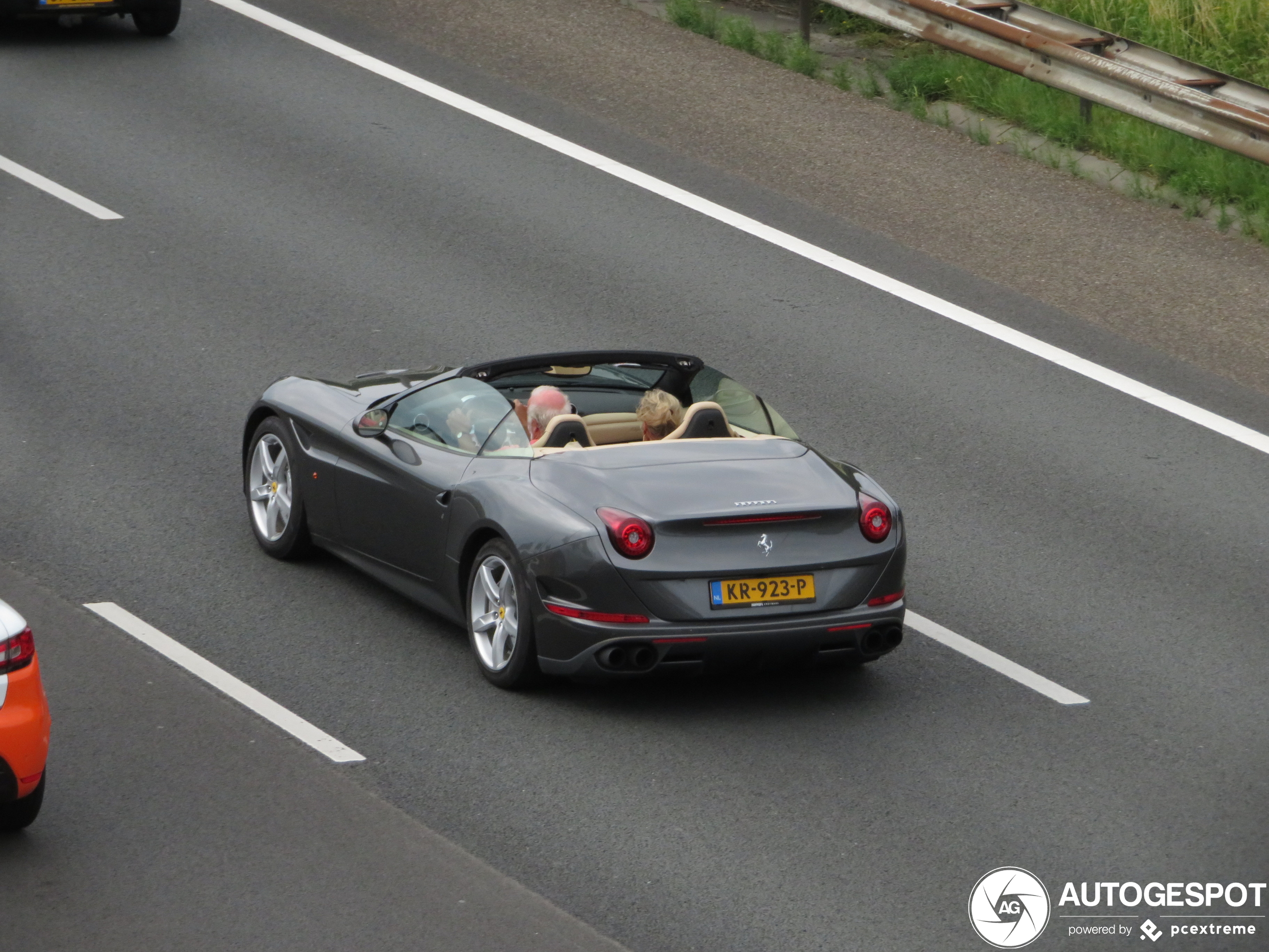 Ferrari California T