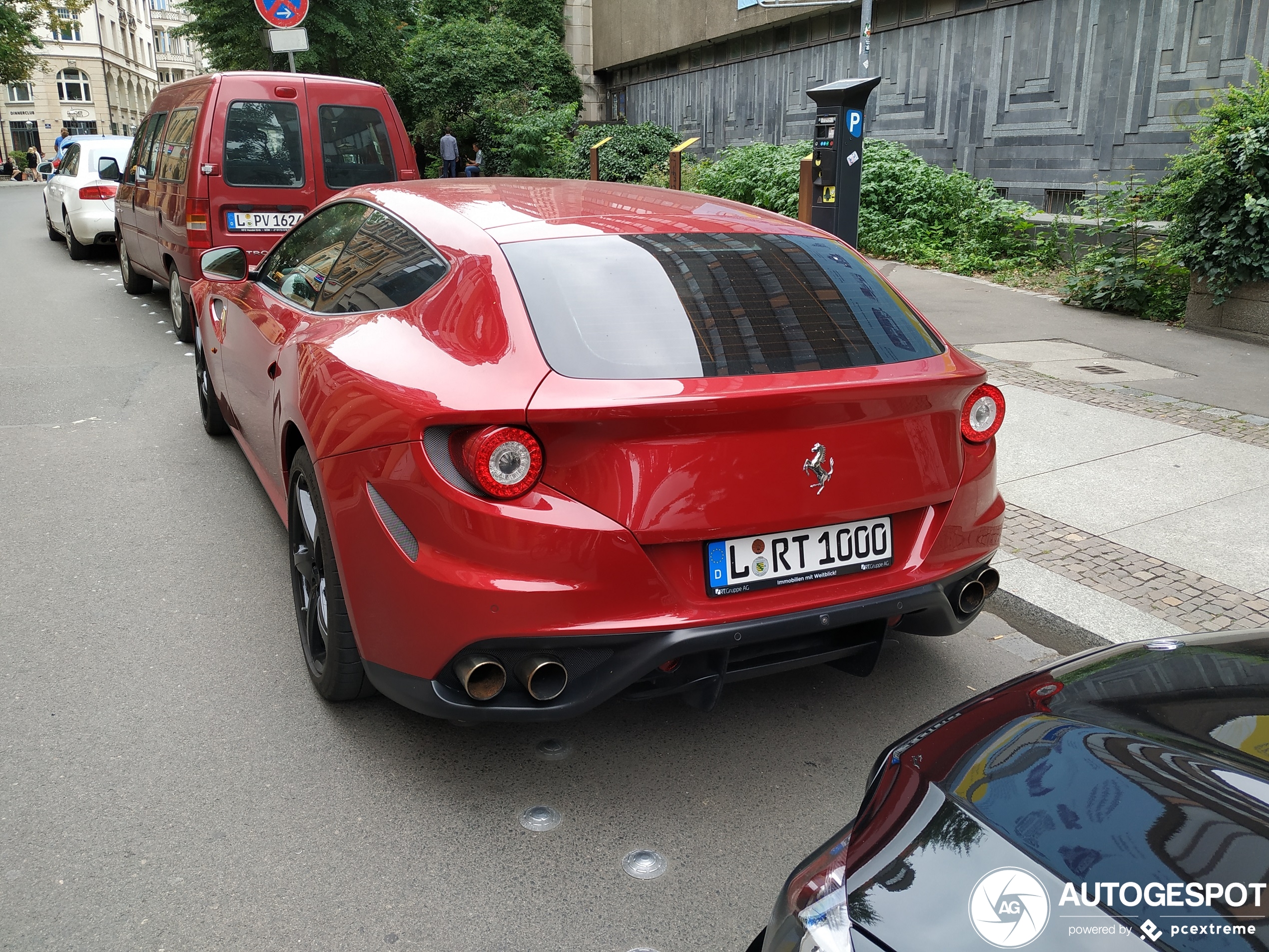 Ferrari FF